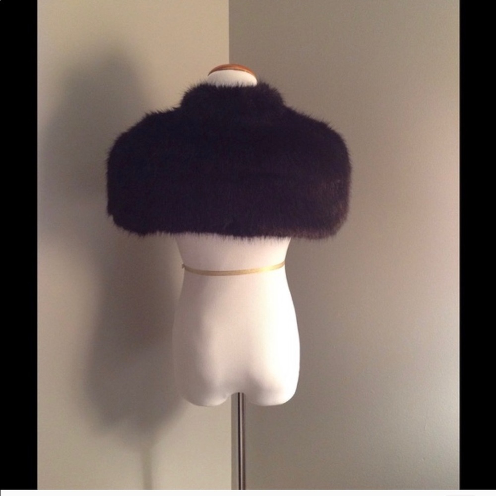 Fun Faux Fur Capelet/Stole